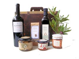 Mount Athons Griechisches Geschenkset in Kofferpackung. mit Wein und Feinkost